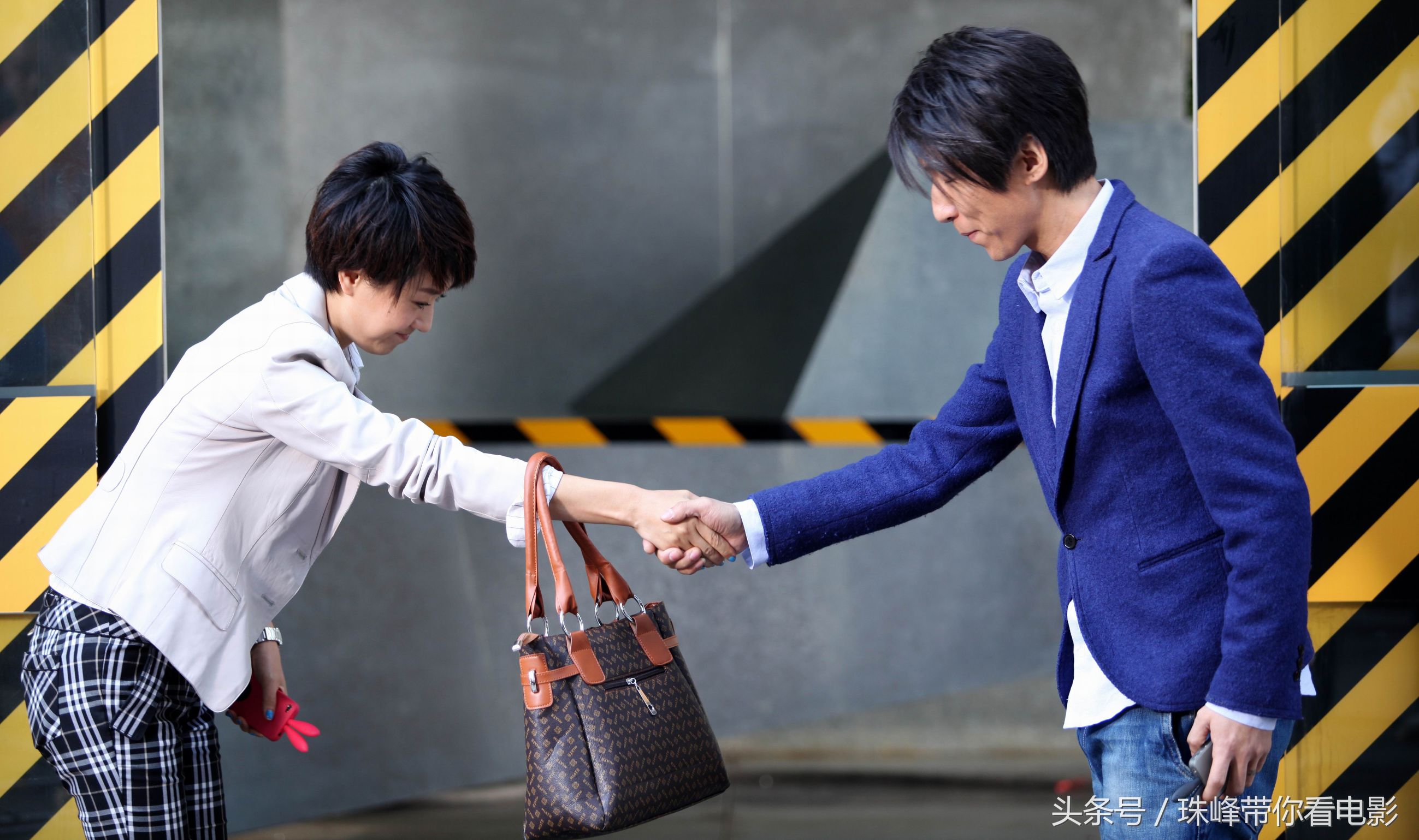 白百何主演的失恋三十三天,白百何电影失恋33天结局