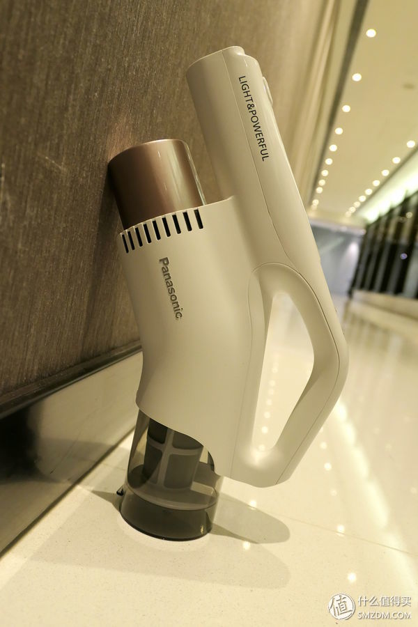 专为亚洲女性设计,松下拖吸一体吸尘器测评