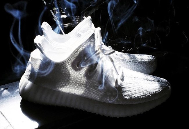 offwhite和ow什么关系,offwhite和aj4联名