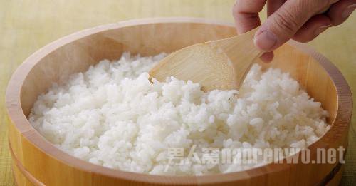 黑头痘痘不能乱挤,去黑头粉刺痘痘有什么办法