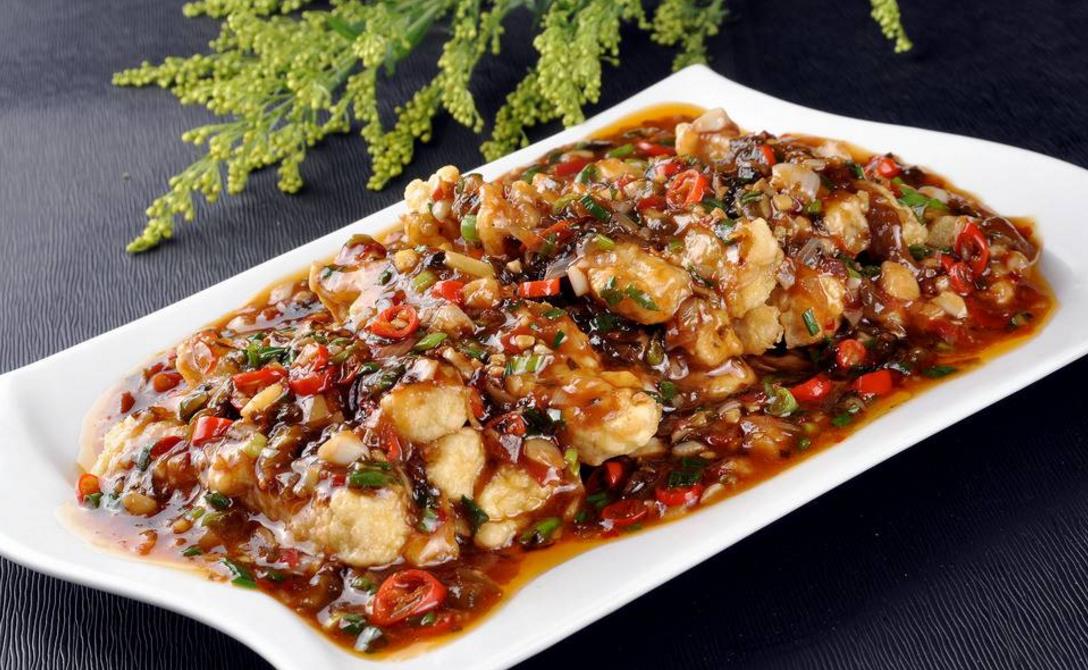 川菜的鱼香肉丝特点,正宗川菜鱼香肉丝的做法