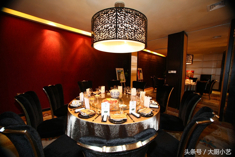 北京美食街旅游攻略,来北京玩必吃美食推荐一下