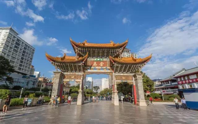 4月重庆飞哪里的机票便宜,五一重庆飞哪个海边的机票便宜