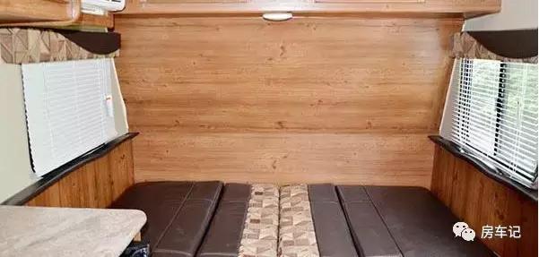 托展式b型房车,双轴进口豪华拖挂式房车