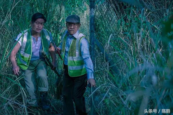 秋生放走僵尸,秋生抓僵尸