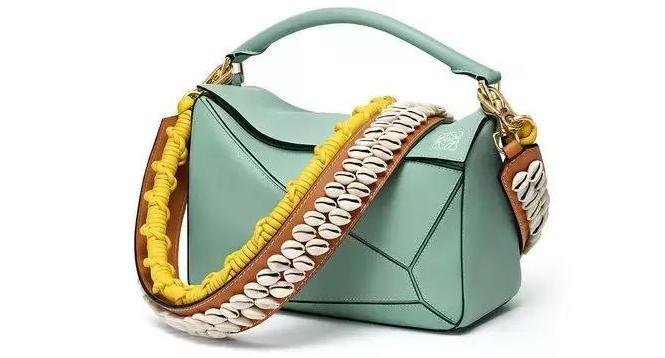 巴黎世家最好看的一款包,巴黎世家丑出天际的东西