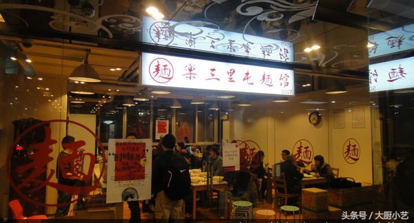 北京美食街旅游攻略,来北京玩必吃美食推荐一下