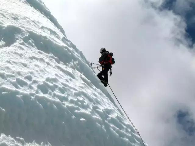 十一郎：8848“巅峰之路”实际上是跟自我的一次较量