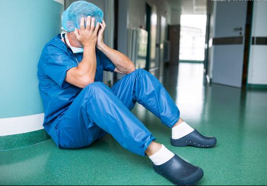 只有不悲不喜，才能担得起大喜大悲——记东吴医院内科主任