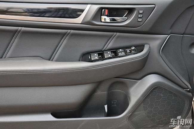 二手斯巴鲁傲虎是中型suv,体验全新斯巴鲁BRZ