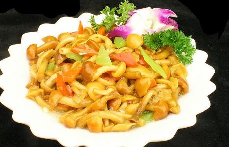 蟹黄豆腐煲的做法正宗的,蟹黄豆腐制作技巧