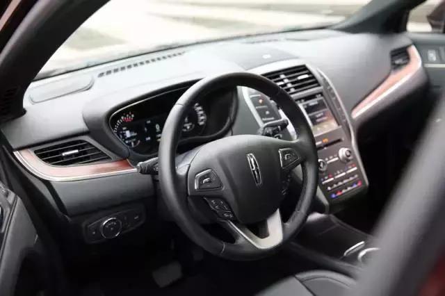 什么样的车能让女孩子约你,哪些车适合追女神