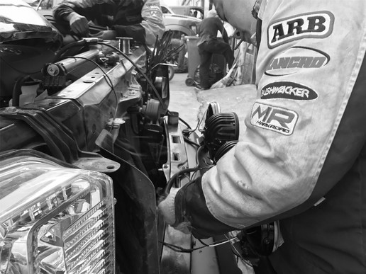 环游中国前的准备之车辆灯光篇，我花了接近两万元来为坦途改灯