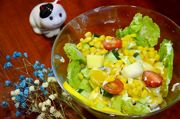 依筱轩的牛排杯｜一杯在手，肉菜都有