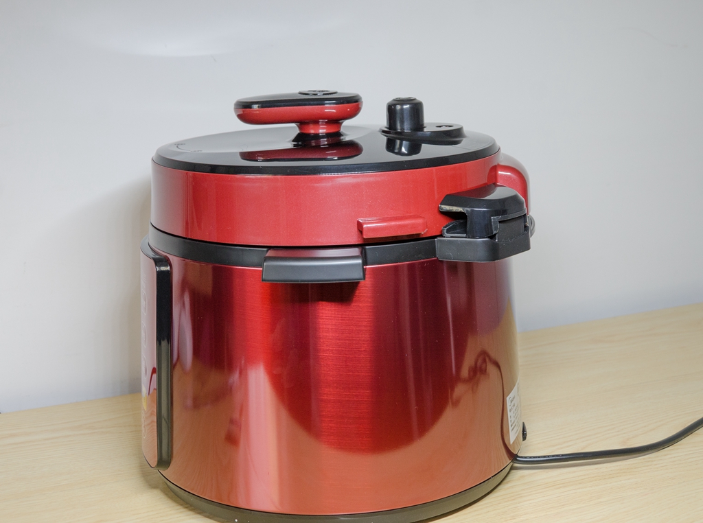 煮妇神器,美的最新款电压力锅功能评测