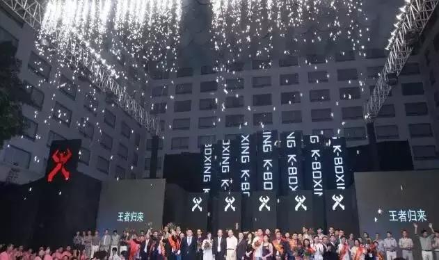 两代人,一辈子,一件茄克,做到极致!