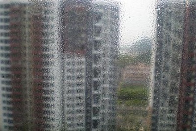 双层玻璃起雾怎么办,双层玻璃起雾修理价格