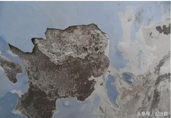 墙面总返潮抹水泥行吗,墙面经常返潮墙皮脱落