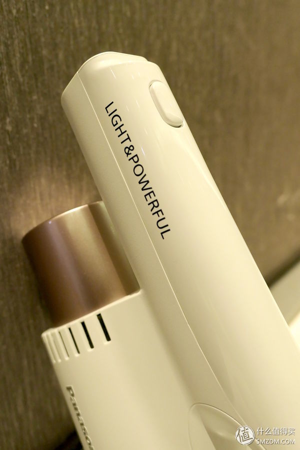 专为亚洲女性设计,松下拖吸一体吸尘器测评