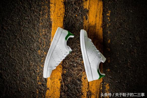 小白鞋清洁必备知识有哪些,小白鞋怎样穿不爱脏小妙招