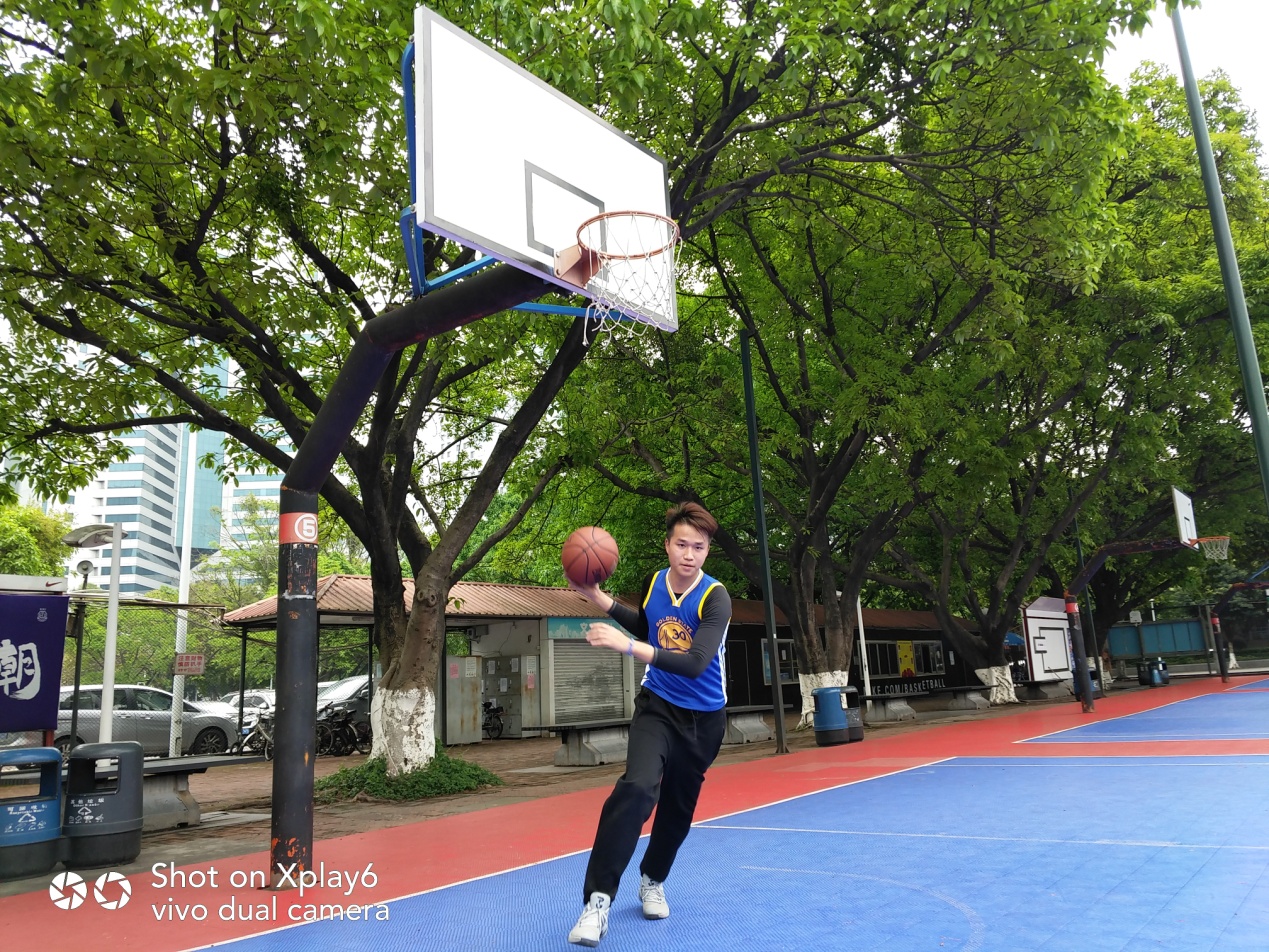 手机拍照特别模糊怎么办oppo,为什么vivoy30拍照对焦总是模糊