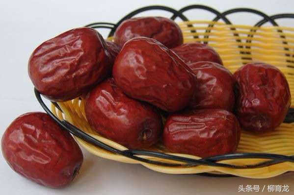 贾平凹《废都》中泡荔枝，陈忠实《白鹿原》中泡枣，你想看那个？