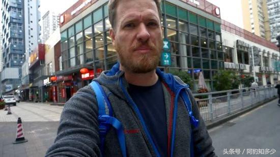 普通人自己组装一台苹果手机,组装一台苹果手机花多少钱