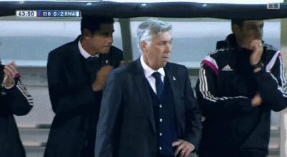 足球搞笑名场面c罗憋住不笑,足球搞笑视频c罗内马尔