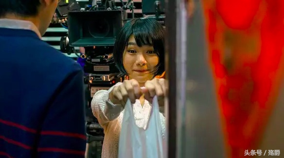 秋生放走僵尸,秋生抓僵尸