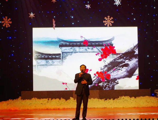 离别母校四十年对现任校长的感言,大学校长毕业典礼致辞经典语录