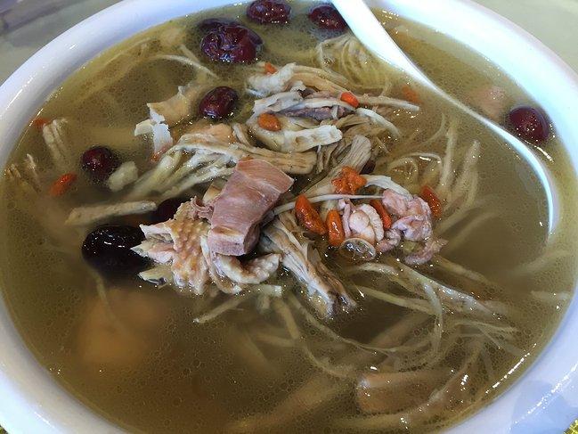 峨眉山一日观金顶日出吃住行攻略,峨眉山吃住行全攻略