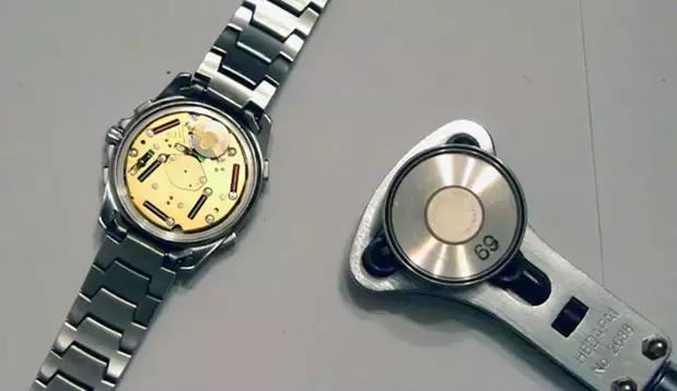 出现这个现象,就说明你的手表该换电池了