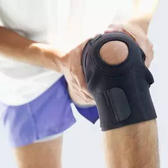 打完球足弓痛怎么缓解,打完球内侧足弓疼痛是什么原因