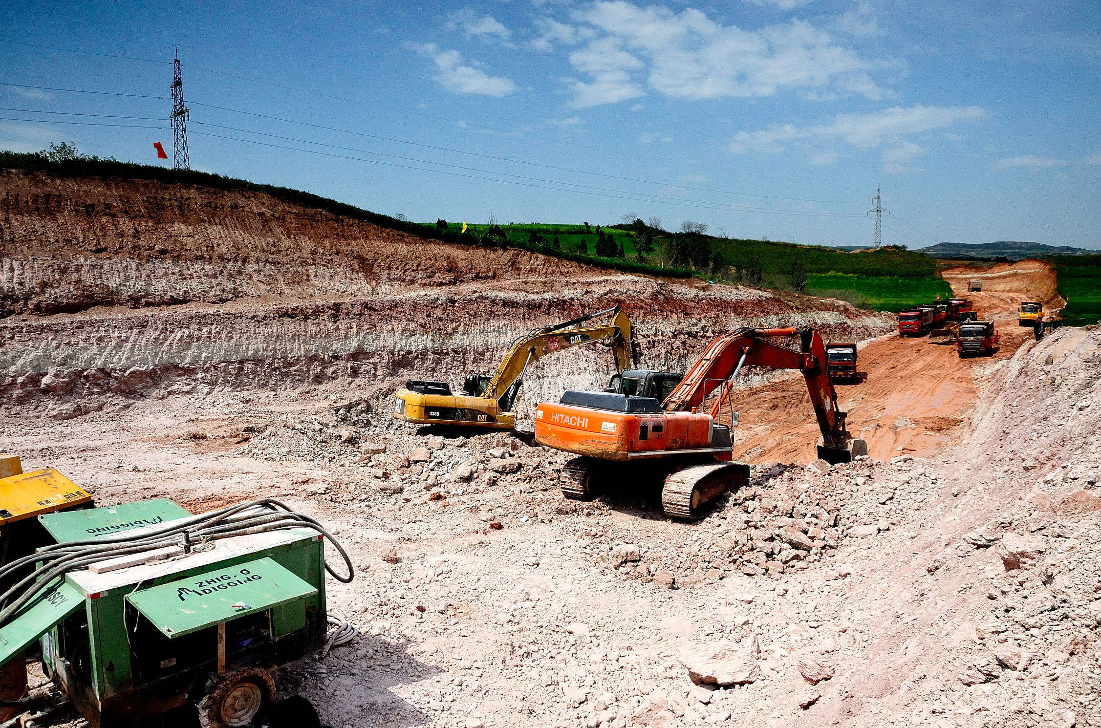 交通项目建设高质量发展,交通建设助推地方经济发展