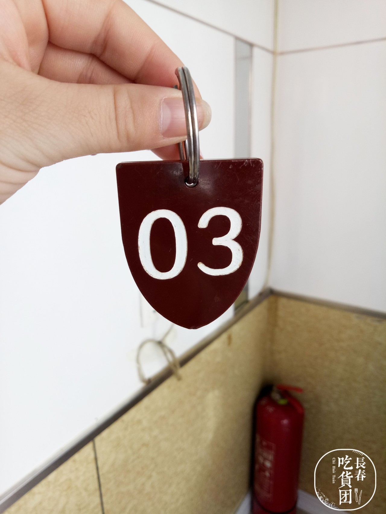 美女编辑拼死吃遍全城麻辣烫,终于选出6家最好吃的!