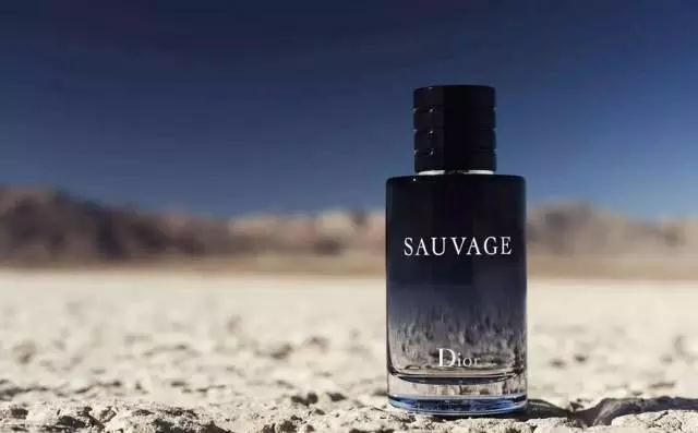 一些人闻过后都不能忘的香水,所有男士都抗拒不了的香水