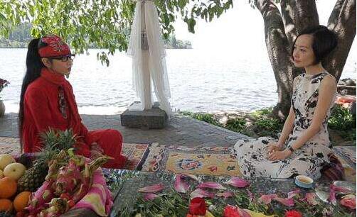 鲁豫采访杨丽萍的太阳宫视频,鲁豫访问杨丽萍月亮宫