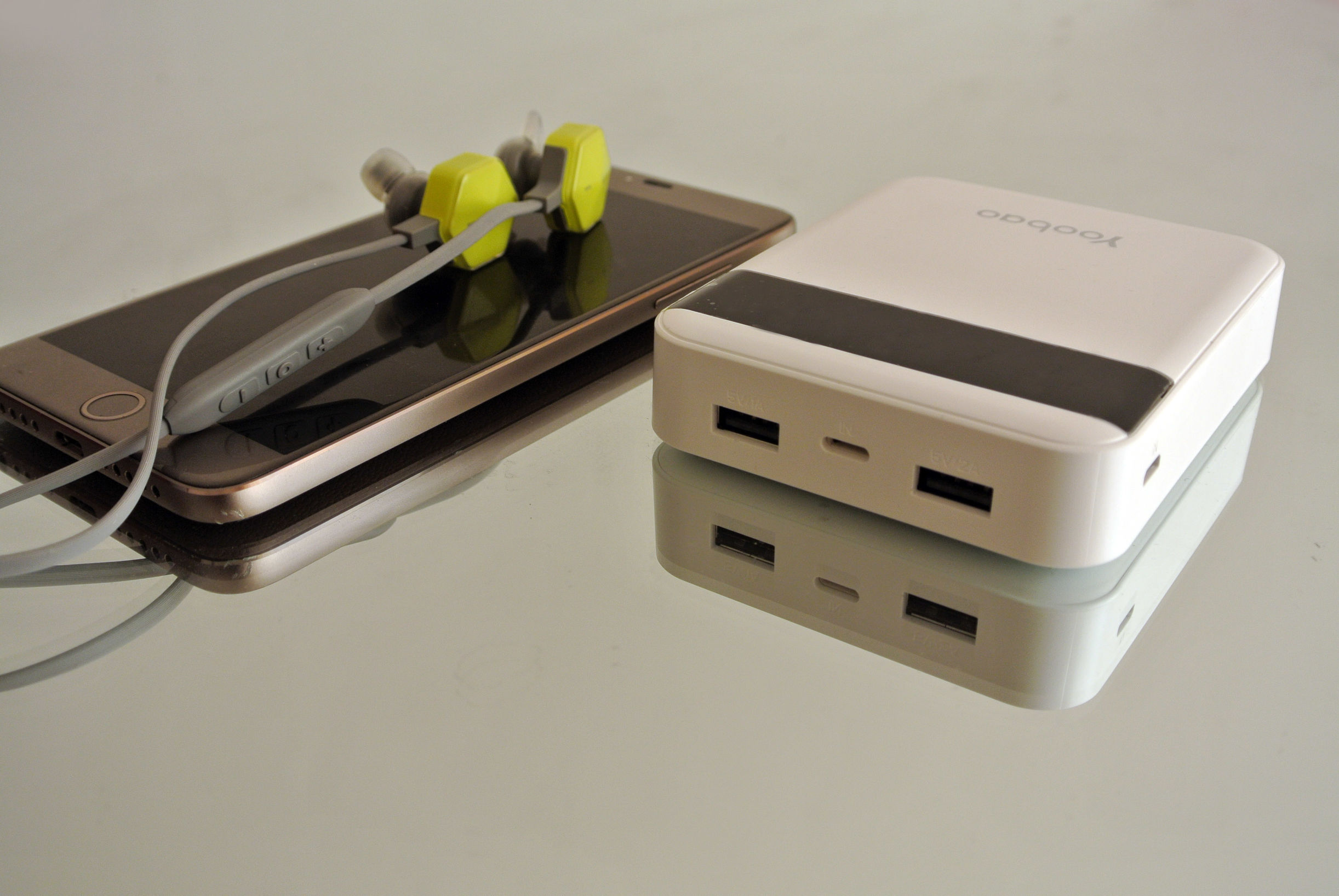 羽博2w带灯充电宝测评,羽博充电宝哪个型号比较好