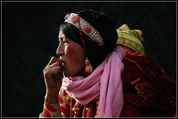 角质层薄脸红怎么调理,角质层薄大红脸怎么治