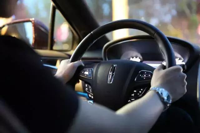 什么样的车能让女孩子约你,哪些车适合追女神