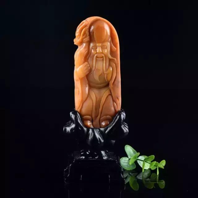 黄龙玉手镯有没有收藏价值,缅甸黄龙玉的收藏价值