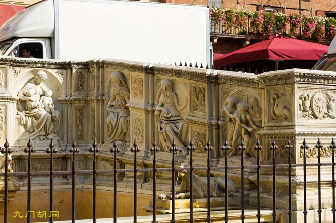 锡耶纳vs费尔玛纳,锡耶纳汽车