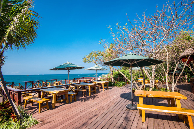 去三亚感受碧海蓝天,享受椰风海韵三亚度假指南精选