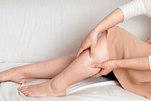 怀孕晚期下面疼是不是快生了,孕妇突然肿得厉害是不是快生了