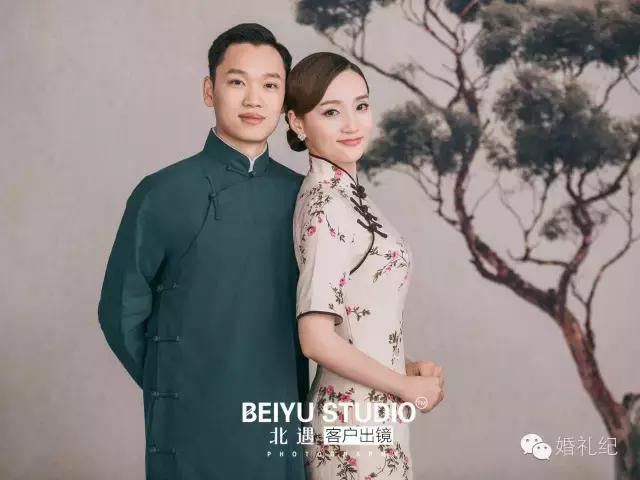 周迅拍照写真犹抱琵琶半遮面,周迅红毯年轻造型图片