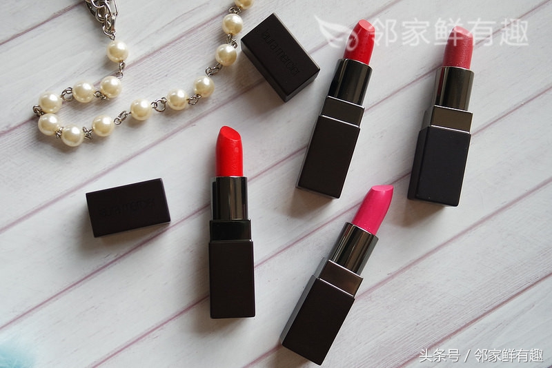 女神的秘密*器武**，神级粉饼Laura Mercier唤颜凝露