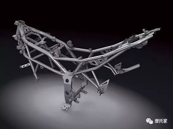 这个车的颜色跟造型有点浪!2017Z250SL新色发表