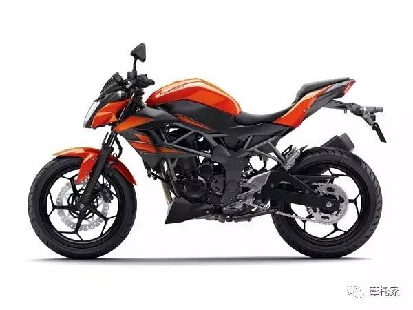 这个车的颜色跟造型有点浪!2017Z250SL新色发表