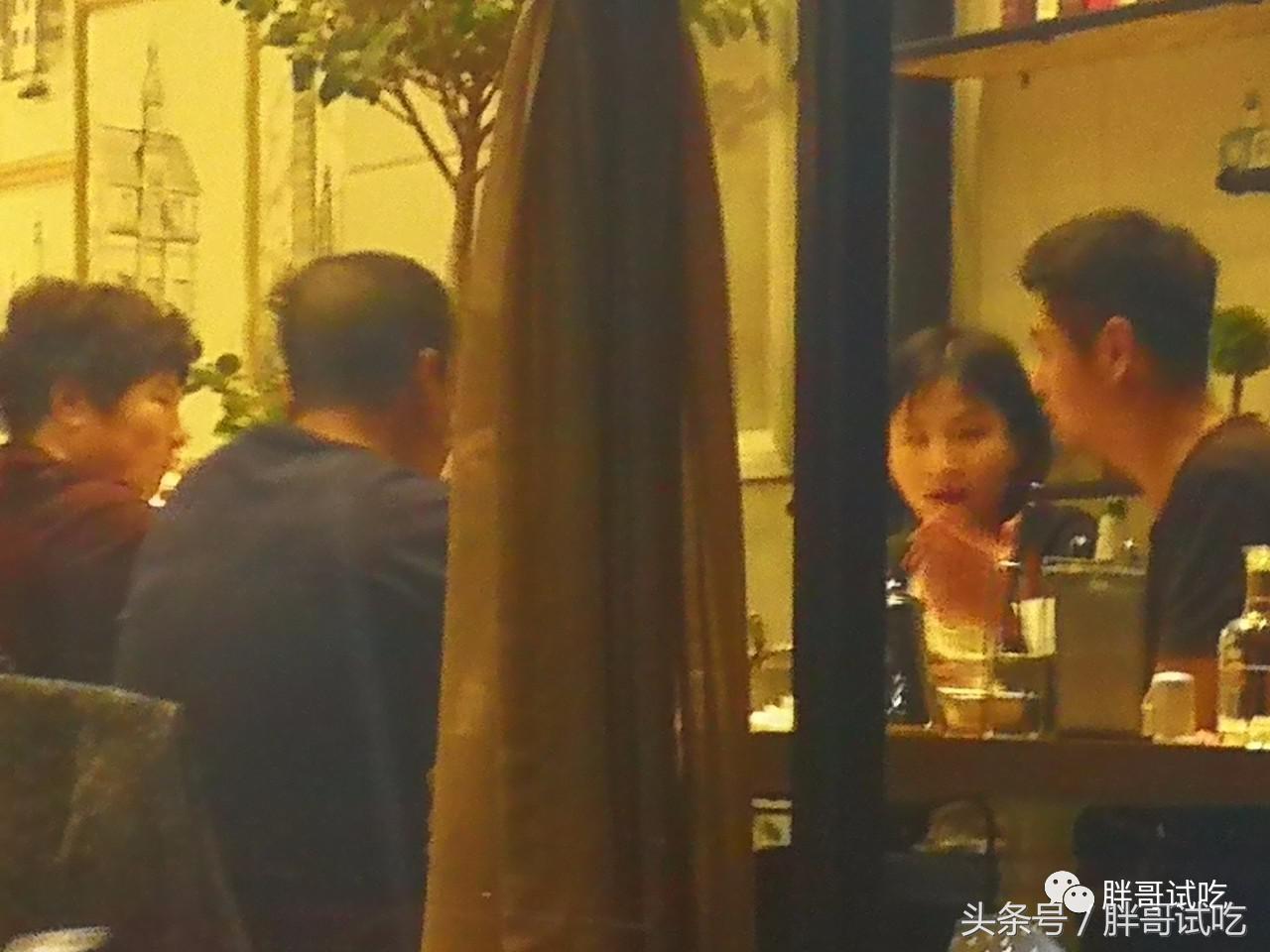 胖哥试吃的火锅底料,试吃云南牛肉火锅