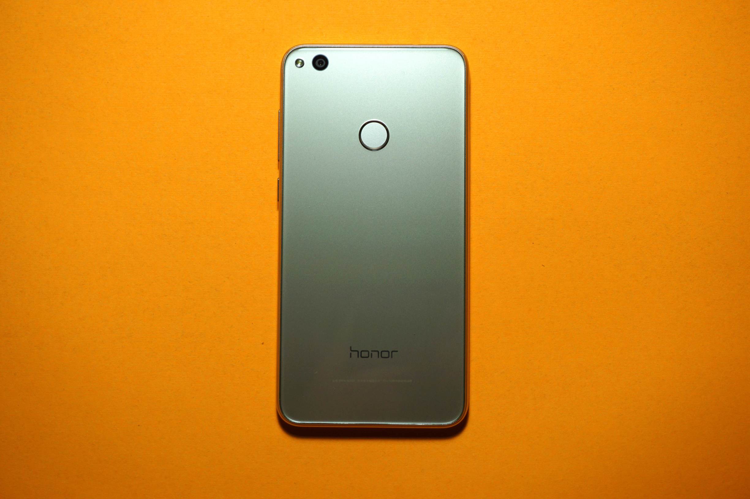 荣耀8青春版新款,荣耀8青春版颜值担当